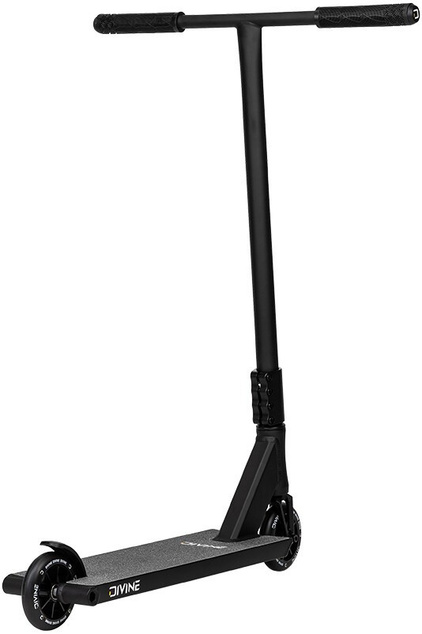 Straßenroller Divine Nyx M schwarz