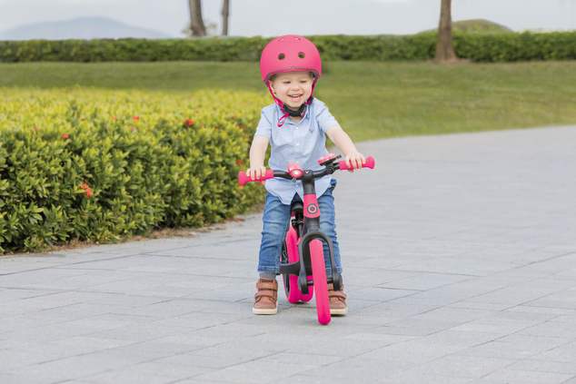 Globber odrážadlo GO BIKE ELITE DUO- FUCHSIA