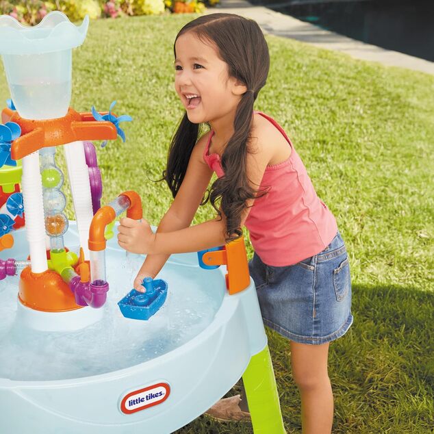 Little Tikes Vodeni stol Fontana Factory