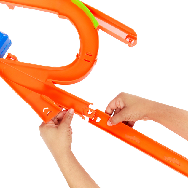 Mattel Hot Wheels Stunt Trucks zrážka vo vzduchu Dráha