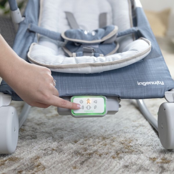 INGENUITY Sdraio massaggiante vibrante con melodia Happy Belly™ Rock-to-Bounce – Chambray 0m+