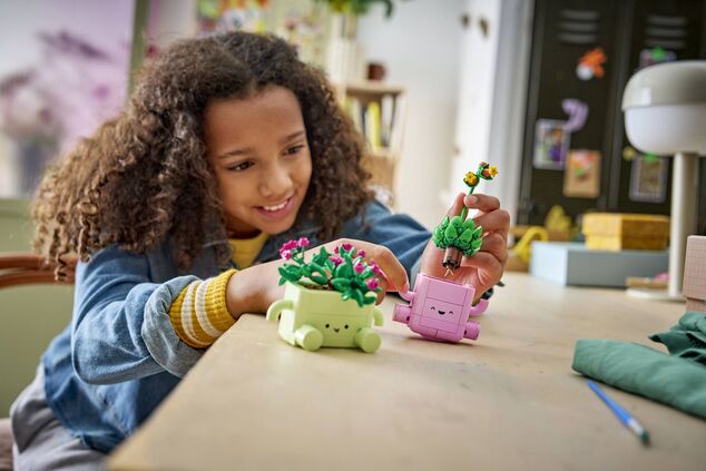 LEGO® Botanicals 11506 Hojdajúce sa rastlinky