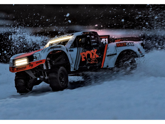 Traxxas Unlimited Desert Racer 1:8 RTR Rigid