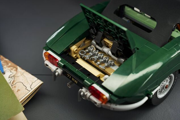 LEGO® Icons 11381 Jaguar E-Type