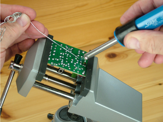 Modelcraft nastaviteľný zverák 70mm
