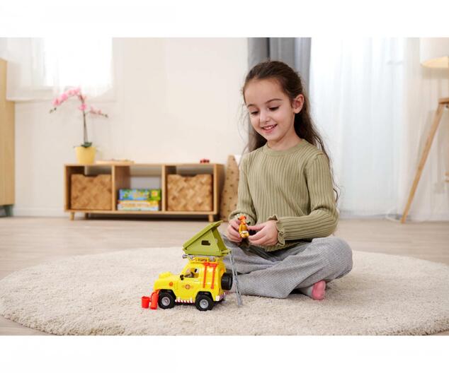 Simba Fireman Sam auto Mountain 4x4 s figúrkou 16 cm