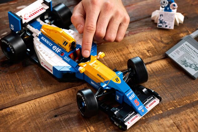 LEGO® Icons 10353 Williams Racing FW14B a Nigel Mansell