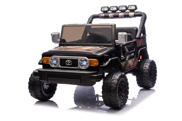 Elektrické autíčko Toyota FJ Cruiser XXL s pohonom 4x4, licencované (Dvojmiestne), Pieskov