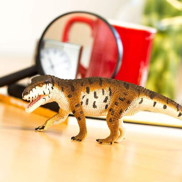 Safari® Prestosuchus dinosaurus