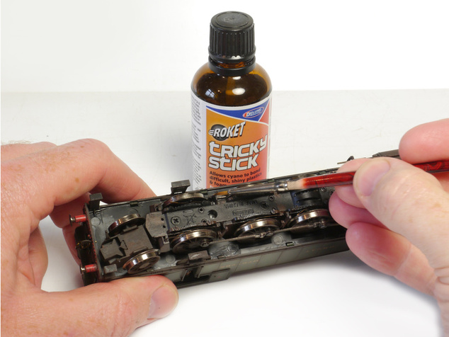 Tricky Stick prípravok na ťažko lepiteľné plasty 50ml