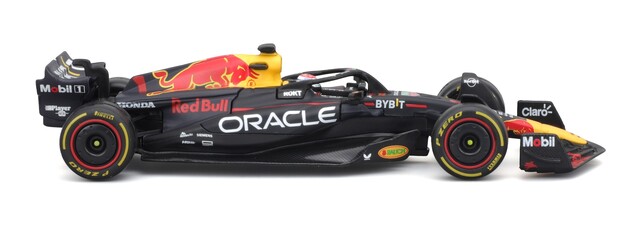 Bburago 1:24 RACE Formel F1 MODELLBAUSATZ- Red Bull RB19(2023) #11 Sergio Pérez mit Ständer