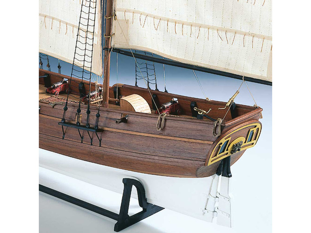 AMATI Adventure pirátska loď 1760 1:60 kit