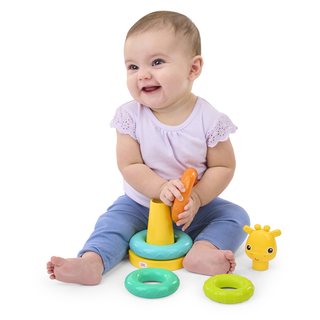 BRIGHT STARTS Igračka toranj za slaganje žirafa Giraffe Tower™ 6m+