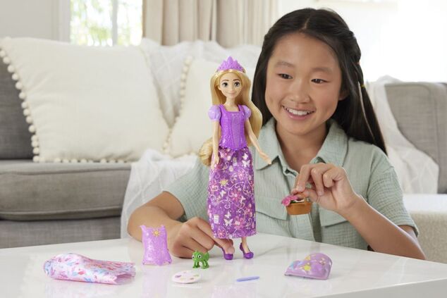 Disney Princess Bábika a rozprávkové obliekanie - Rapunzel