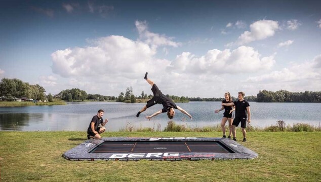 BERG Sport Ultim Pro Bouncer FlatGround 5x5