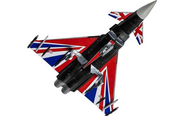 Classic Kit letala A40003 - Eurofighter Typhoon FGR.4 (Blackjack) + Shorts Tucano T.1 (Tw