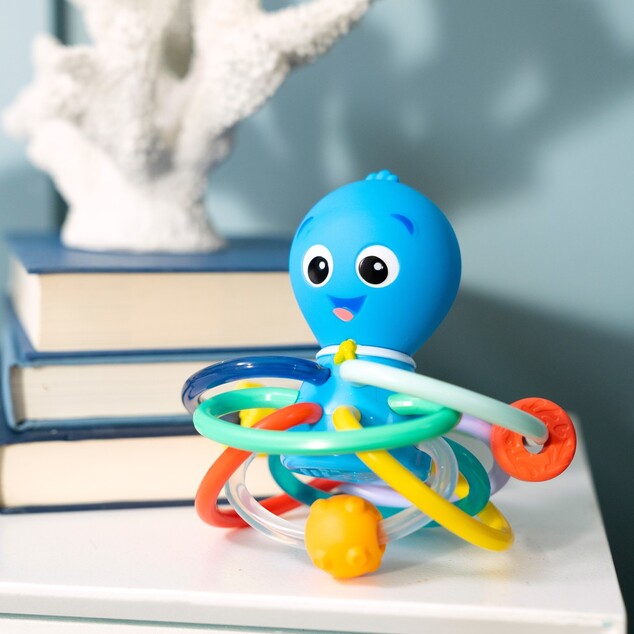 BABY EINSTEIN Opus's Shake &amp; Soothe™ Beißring/Rassel ab 0 Monaten