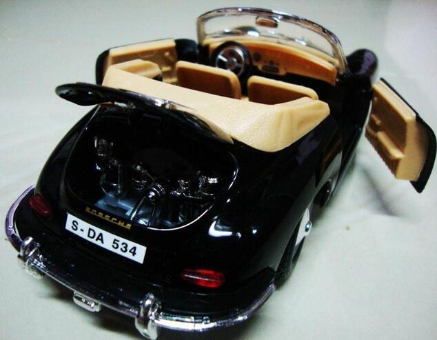 Bburago 1:24 Porsche 356 B Cabriolet Schwarz
