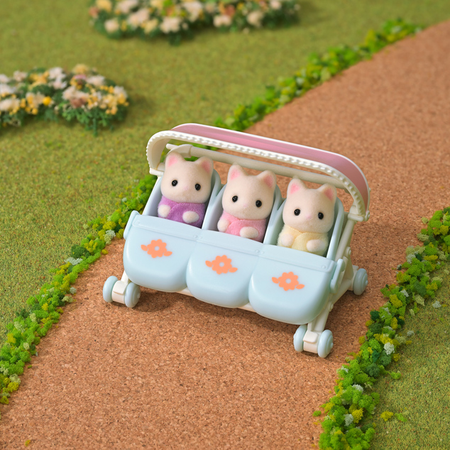 Sylvanian Families Cvetlični mačji trojčki s vozičkom