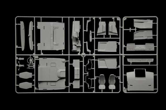 Model Kit truck 3942 - VOLVO FH4 Globetrotter Medium Roof (1:24)
