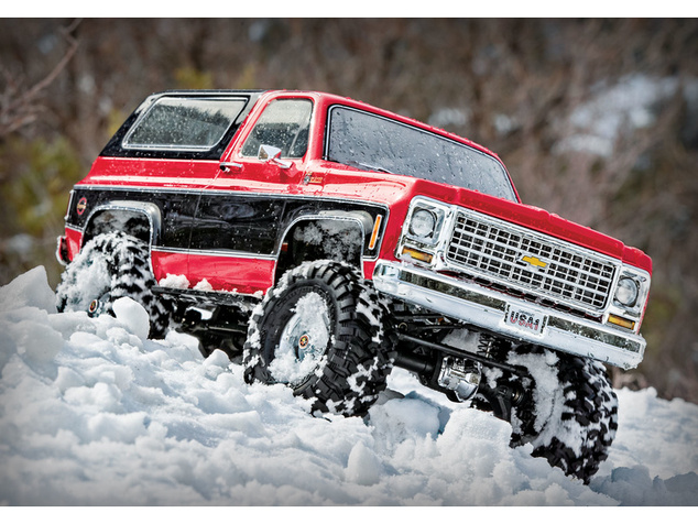 Traxxas TRX-4 Chevrolet K5 Blazer 1979 1:10 RTR čierna
