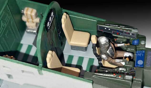 Plastic ModelKit SW 06747 - The Mandalorian: Razor Crest (1:72)