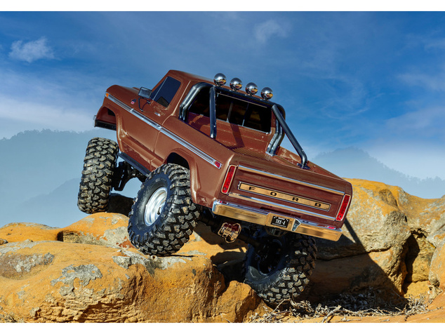 Traxxas TRX-4 Ford F-150 Ranger XLT 1:10 RTR hnedá metalíza