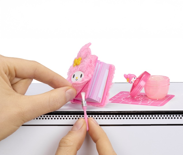 MGA's Miniverse – Make It Mini Hello Kitty, séria 3