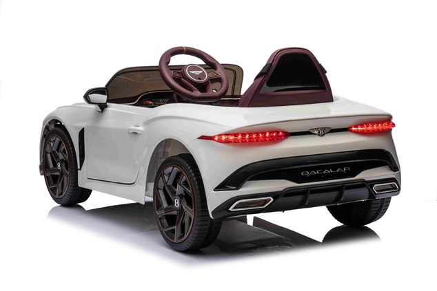 Elektrické autíčko Bentley Bacalar 12V, biele, Dvere otvárajúce sa nahor, 2.4 GHz diaľkové