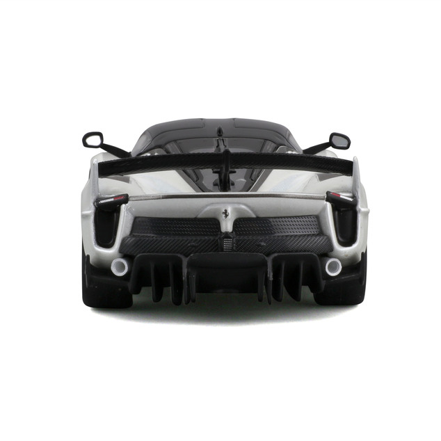 Bburago 1:43 Ferrari Racing FXX-K EVO 2017 white/black