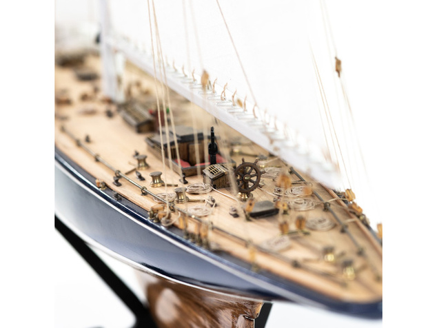 AMATI Endeavour plachetnica 1934 1:35 kit