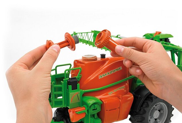 Bruder 02207 Postrekovač Amazone UX5200