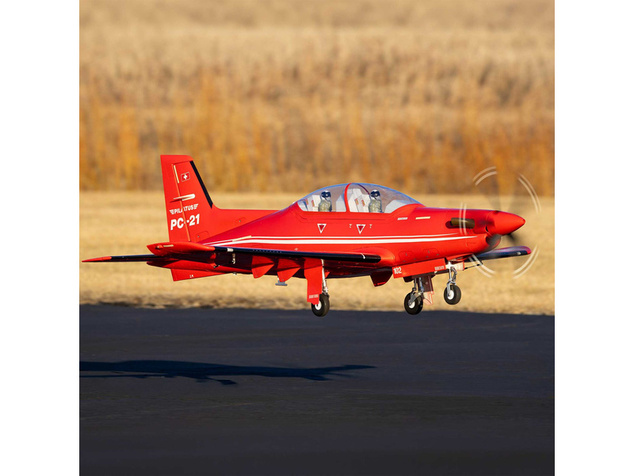E-flite Pilatus PC-21 1.3m BNF Basic AS3X+ SAFE Select