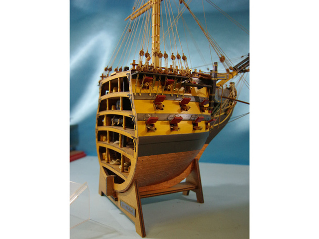 Mantua Model Victory rez trupom 1:78 kit