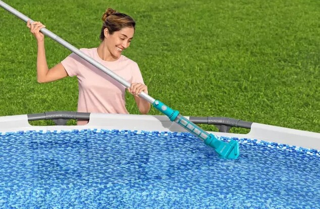 Bestway 58771 Bazénový tyčový vysávač AquaSurge
