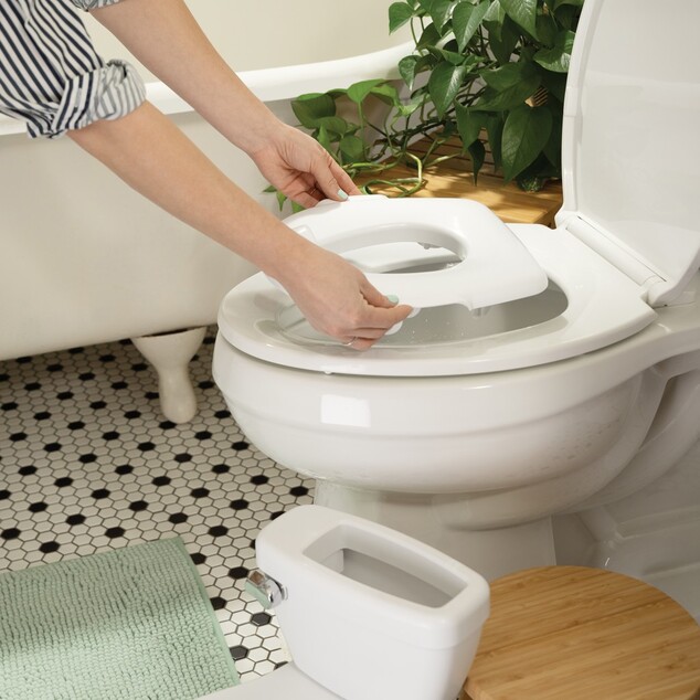 INGENUITY Kinder-Toilette mit Geräusch My Size™ Weiß