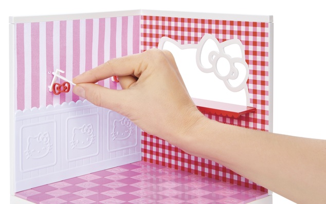 MGA's Miniverse – Make it Mini Hello Kitty set