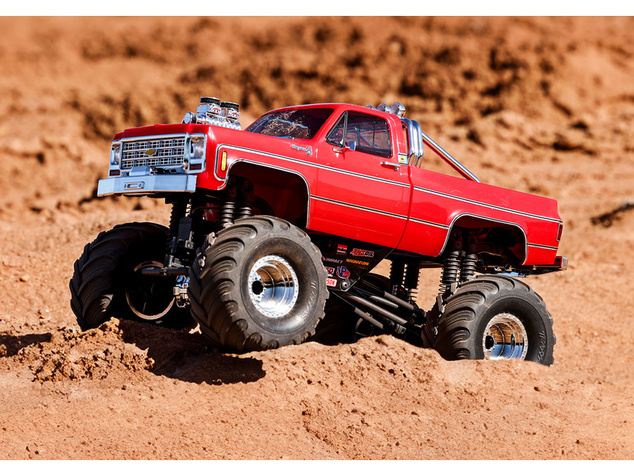 Traxxas TRX-4MT Chevrolet K10 1979 1:18 RTR červený