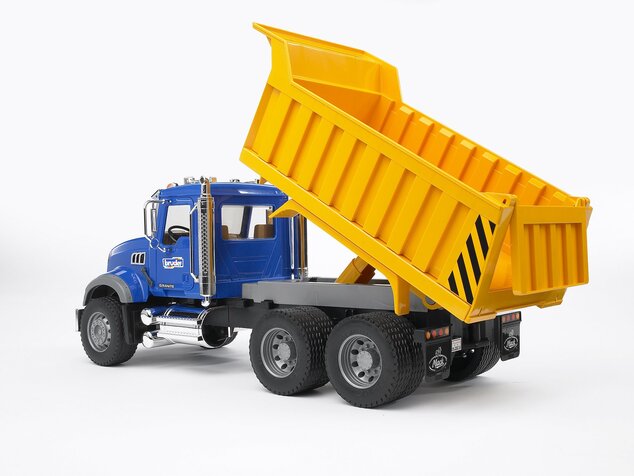 Bruder 02815 MACK Granit самосвал