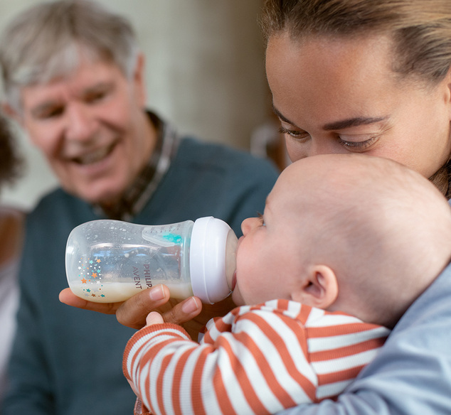 Philips AVENT Fľaša Natural Response s ventilom AirFree 260 ml, 1m+ medveď