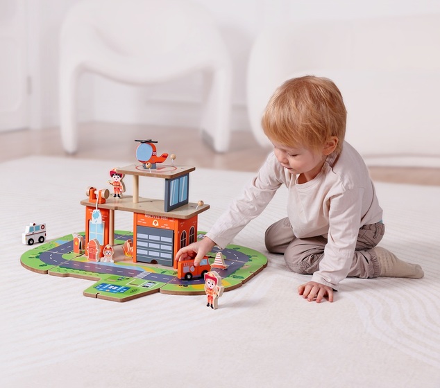 2Kids Toys Stație de pompieri din lemn 2 în 1