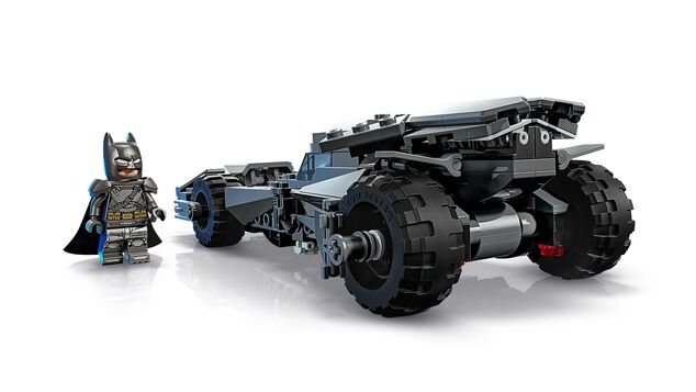 LEGO® DC Batman™ 76331 Batman vs. Superman™ Batmobil