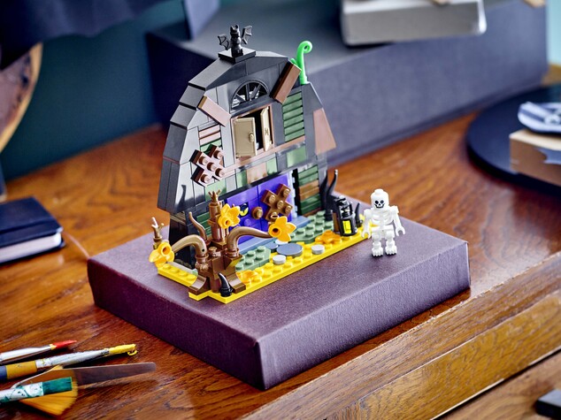 LEGO® 40721 Halloweenska stodola