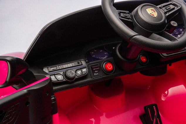 Elektrické autíčko Porsche Macan 12V s pohonom zadných kolies a licenciou (Jednomiestne),