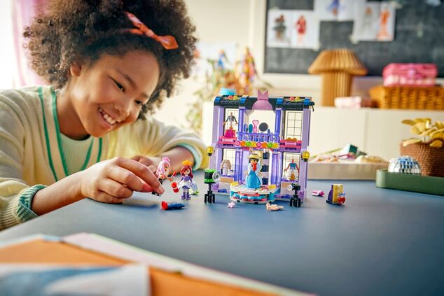 LEGO® Friends 42685 Módna prehliadka v mestečku Heartlake