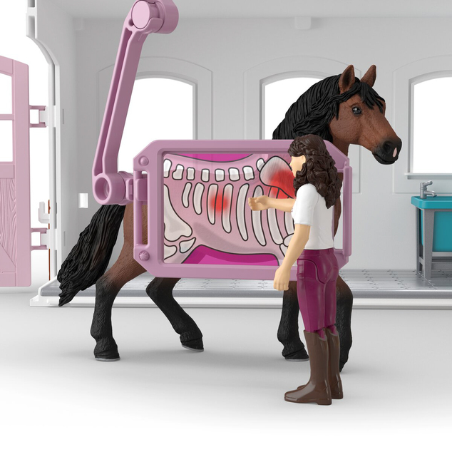 Schleich Clinica pentru cai - Copite sănătoase