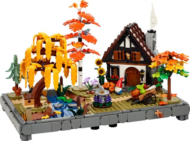 LEGO® Icons 11372 Chata a jesenná záhrada