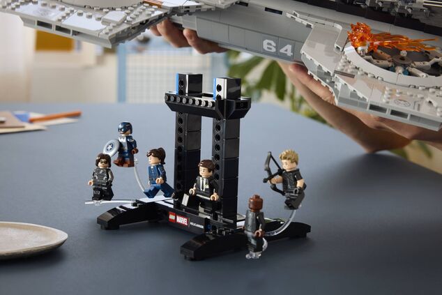 LEGO® Marvel 76354 Helicarrier S.H.I.E.L.D.