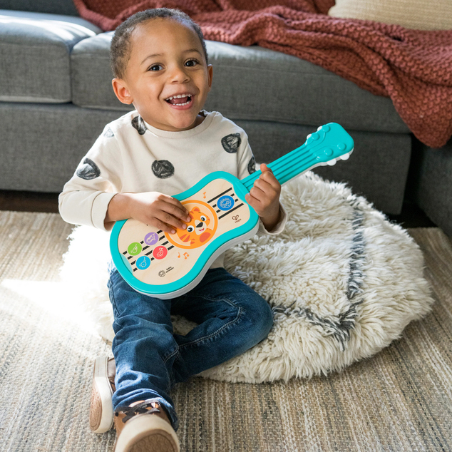 Baby Einstein Spielzeug Musikalische Holz-Ukulele Magic Touch HAPE 6m+