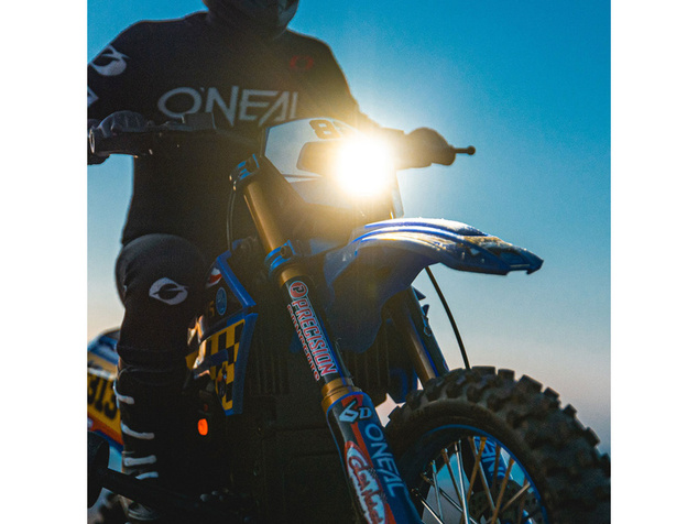 Pro-Line karoséria predná kapotáž s LED osvetlením: Promoto MX Enduro